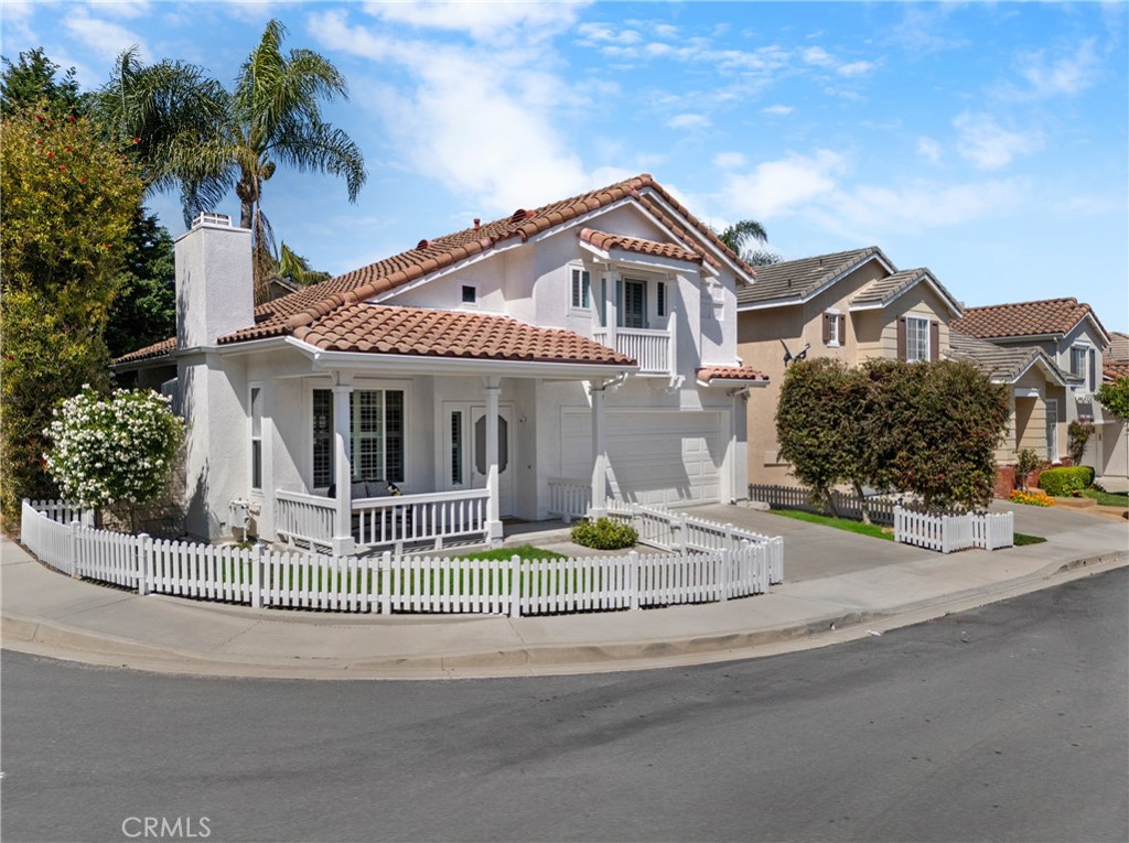 2 Chestnut Drive
