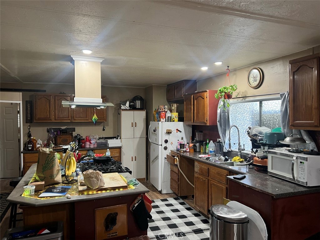 20701 Beach Boulevard 128