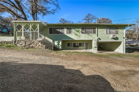 Photo of 14840 Valley Ave, Clearlake, CA 95422 (MLS # LC25277270)