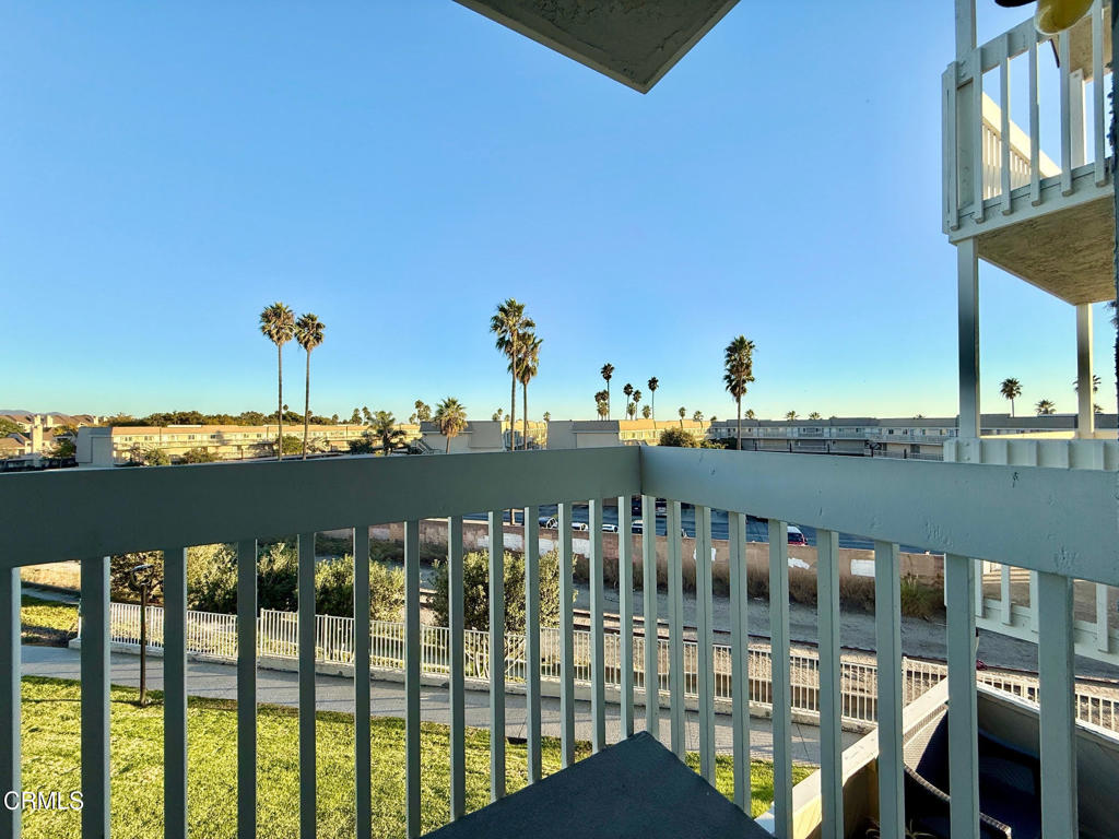 Anacapa View Townhomes - 0300 - Residential Lease