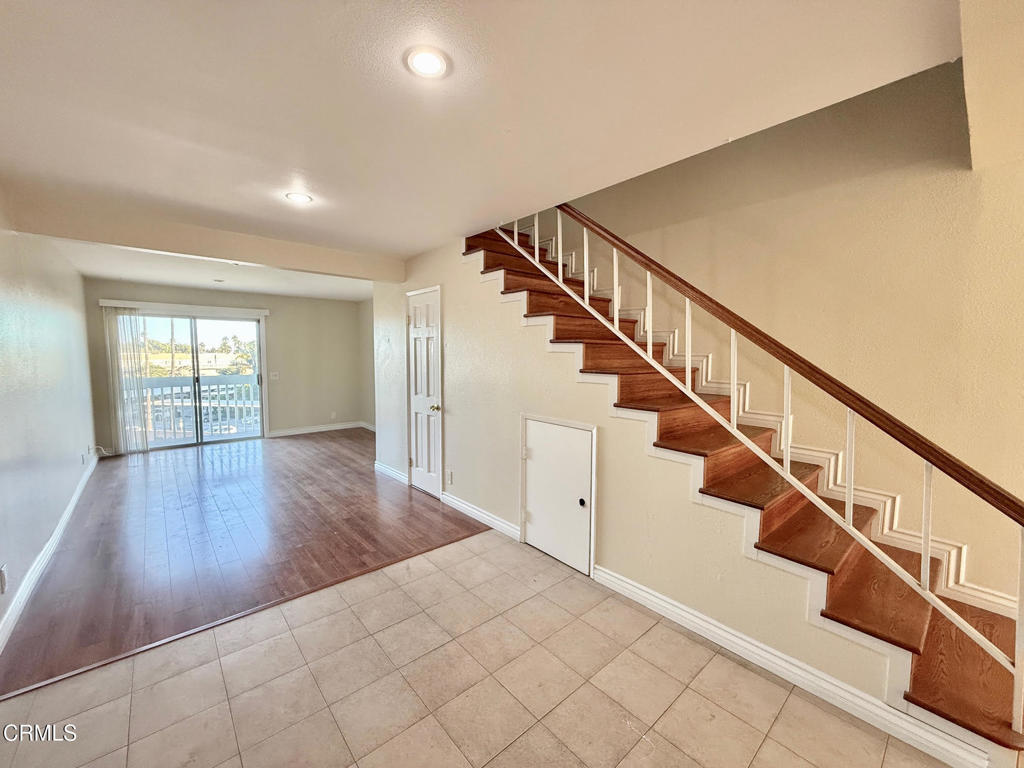 Anacapa View Townhomes - 0300 - Residential Lease