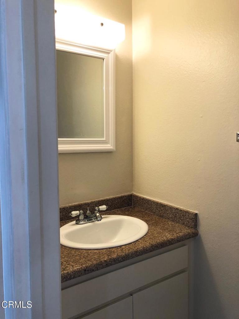 259 S Ventura Road 254