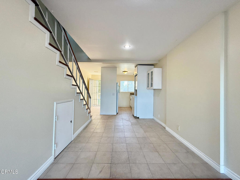 Anacapa View Townhomes - 0300 - Residential Lease