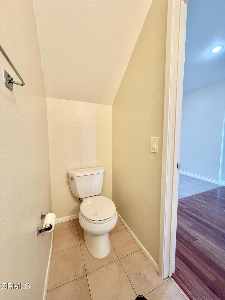 Anacapa View Townhomes - 0300 - Residential Lease