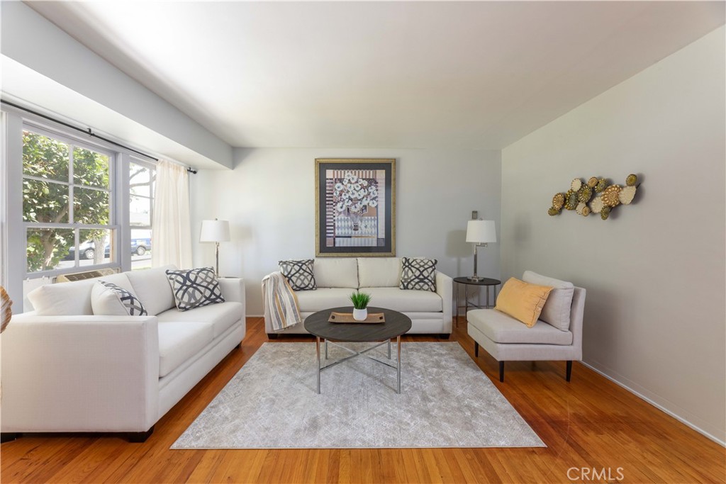 2035 Litchfield Avenue