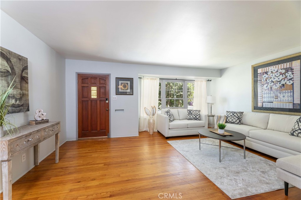 2035 Litchfield Avenue
