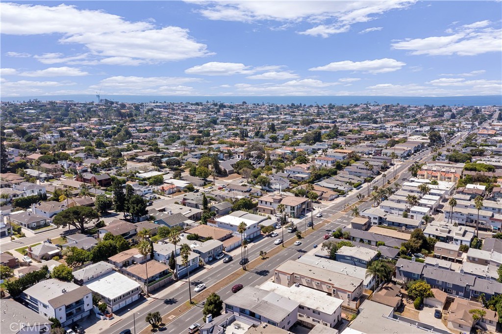 1436 Manhattan Beach Boulevard