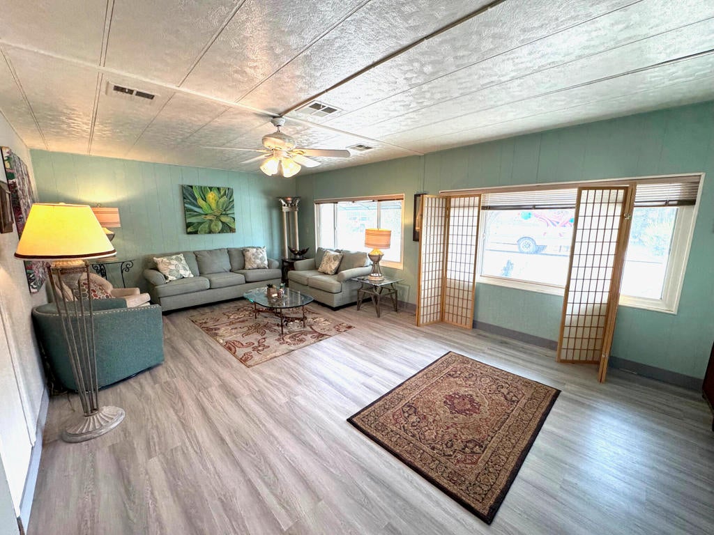 147 Estrada Way