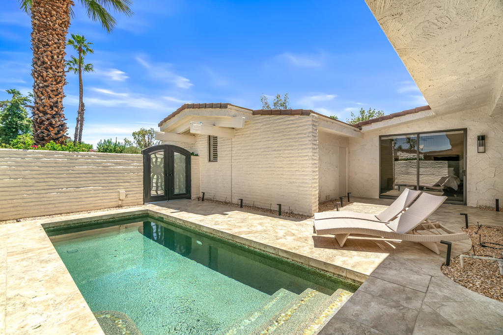 Desert Horizons C.C. - Residential