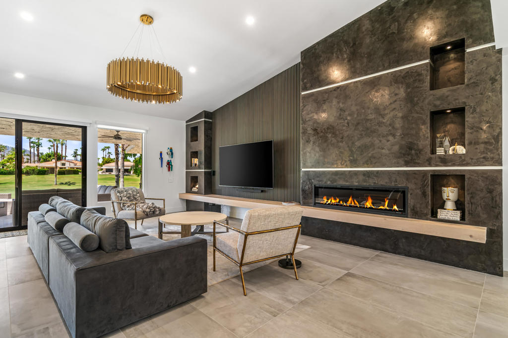 Desert Horizons C.C. - Residential