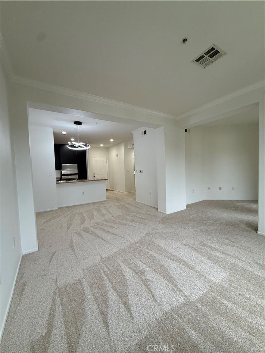 Perched on the top floor, this rare Dorchester model—Watermarke’s largest one-bedroom layout—combines privacy, sophistication, and stunning views in one of Irvine’s most sought-after communities.
This upgraded residence features a fully remodeled bathroom and a refreshed kitchen with brand-new sleek cabinetry, granite countertops, and modern finishes throughout. The open-concept floor plan provides seamless flow from the living area to a serene private patio, perfect for morning coffee or evening relaxation. With one dedicated parking spaces, this home offers both style and convenience.
Watermarke is renowned for its resort-inspired lifestyle and Mediterranean charm. Residents enjoy access to an impressive array of amenities including a full-time concierge, elegant clubhouse with a private movie theater, library, business center, and game rooms. Fitness enthusiasts will appreciate the 24-hour gym, three pools (including a year-round heated junior Olympic pool), poolside cabanas, tennis courts, covered basketball court, and children’s playground—all secured within a well-maintained gated community with Amazon Hub lockers for deliveries.
Built in 2003 and home to 534 luxury residences, Watermarke is ideally positioned in Irvine’s Airport Area—just minutes from John Wayne Airport, top-rated schools, world-class shopping and dining, major freeways, and Orange County’s best beaches and hiking trails.
Experience refined living, resort-level amenities, and effortless turnkey comfort in one of Watermarke’s most desirable top-floor locations.