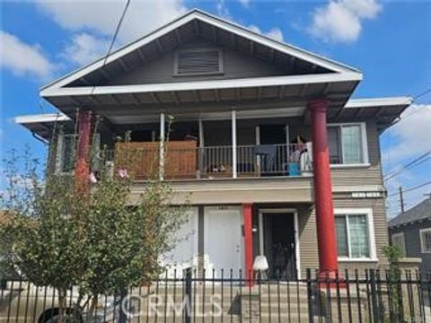 Photo of 183 E 35th St, Los Angeles, CA 90011 (MLS # DW25259427)