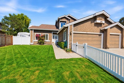 Photo of 26 La Crosse Drive, Morgan Hill, CA 95037 (MLS # ML82059219)