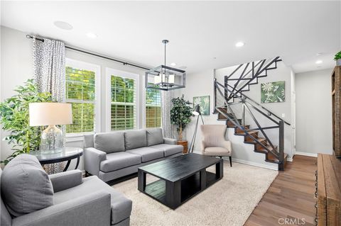 419 Aura Drive Costa Mesa CA 92626