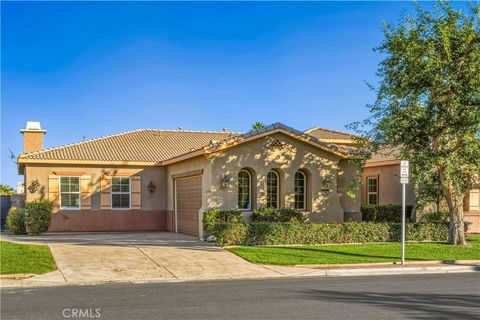 Photo of 57806 Cantata Dr, La Quinta, CA 92253 (MLS # SW25262457)