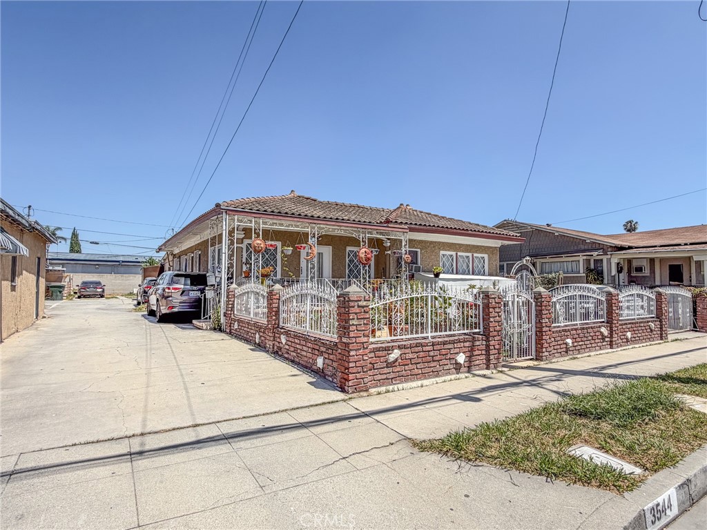 3544 Granada Avenue