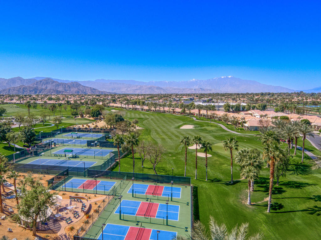 Heritage Palms CC - Residential