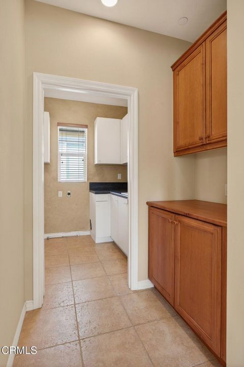 Tiny photo for 650 Charleston Place, Ventura, CA 93004 (MLS # V1-33633)