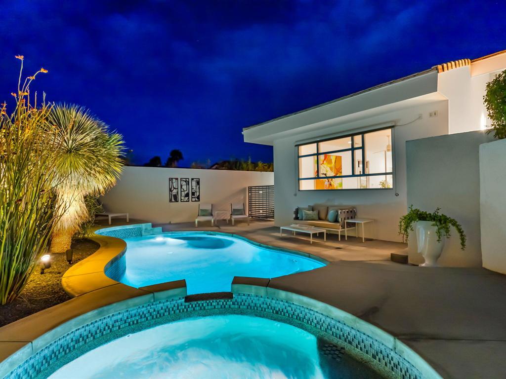 48674 Vista Viejo Drive