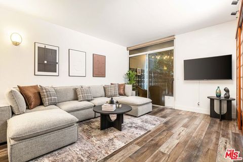 Photo of 600 W 9th Street #115, Los Angeles, CA 90015 (MLS # 26832969)