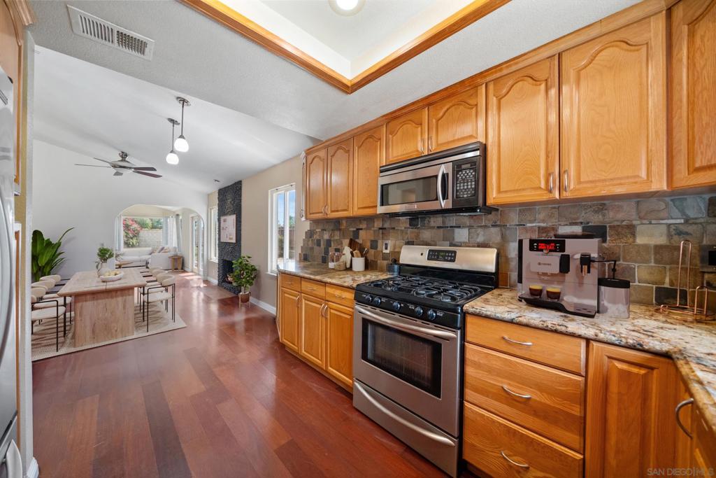 31250 Comotilo Ct