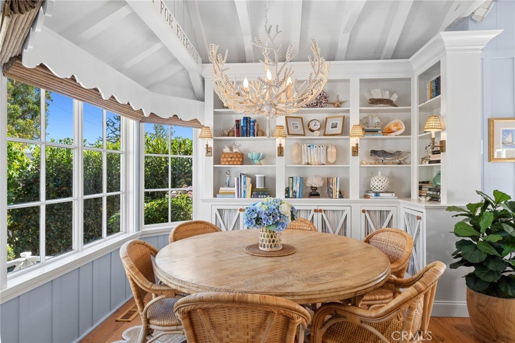 376 Diamond, Laguna Beach CA 92651 - Photo 6