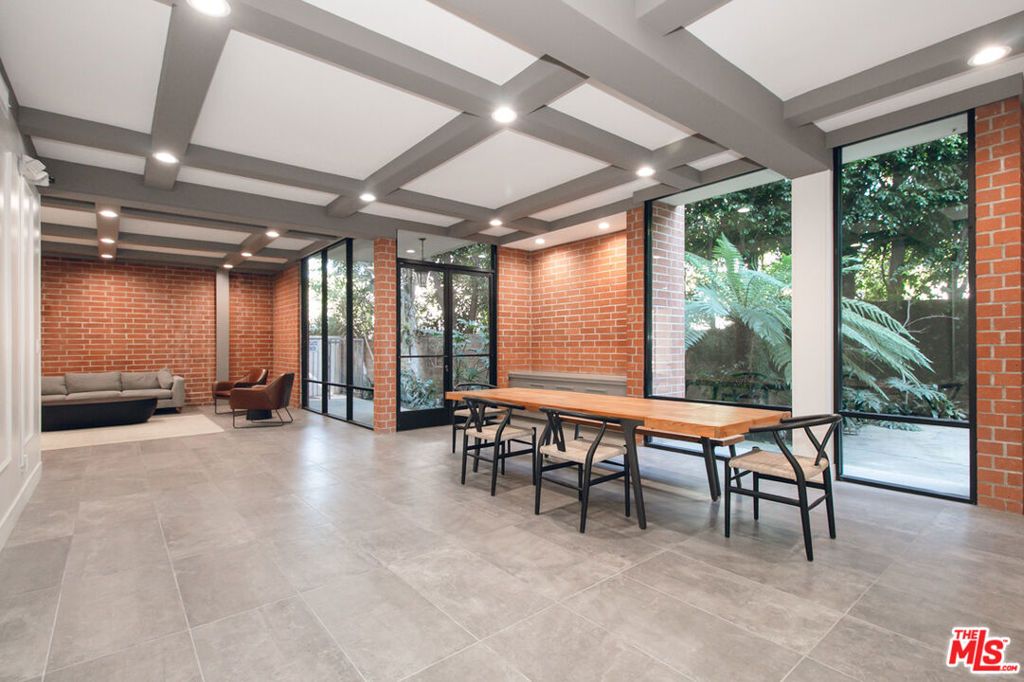 Photo of 11750 W Sunset Boulevard #304, Los Angeles, CA 90049 (MLS # 25604483)