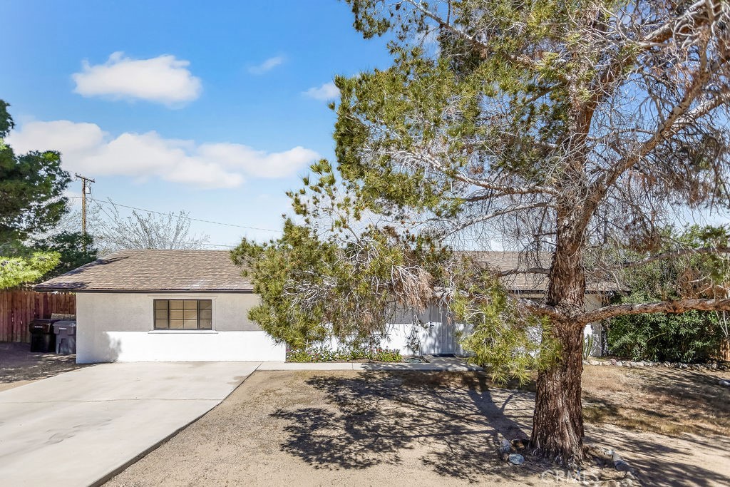 61680 Valley View Drive