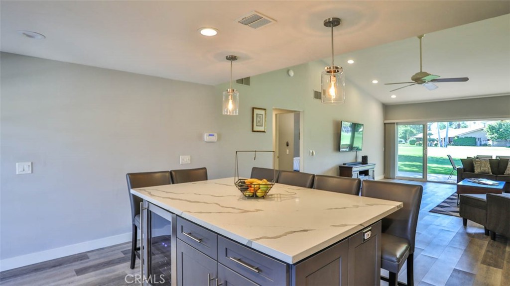 49171 Washington Street