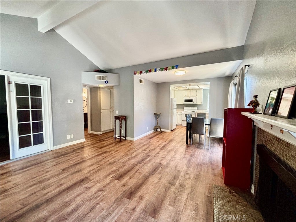 22719 Lakeway Drive 400