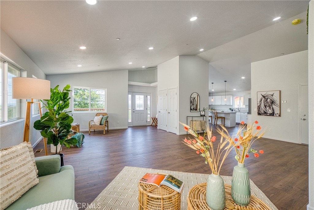 5277 W Bel Air Drive W