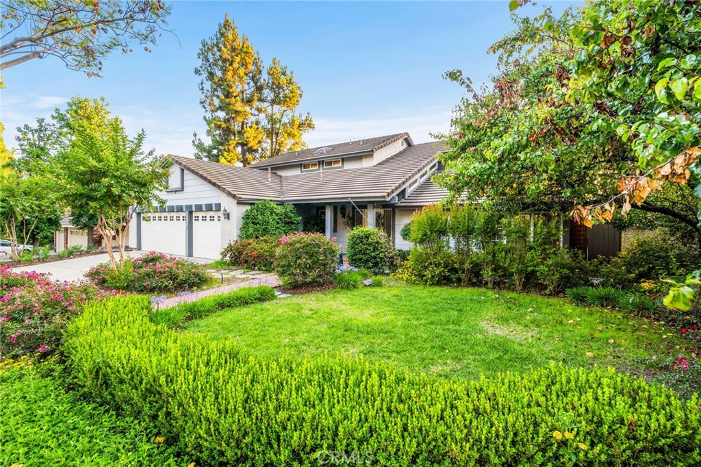 1935 Lassen Avenue