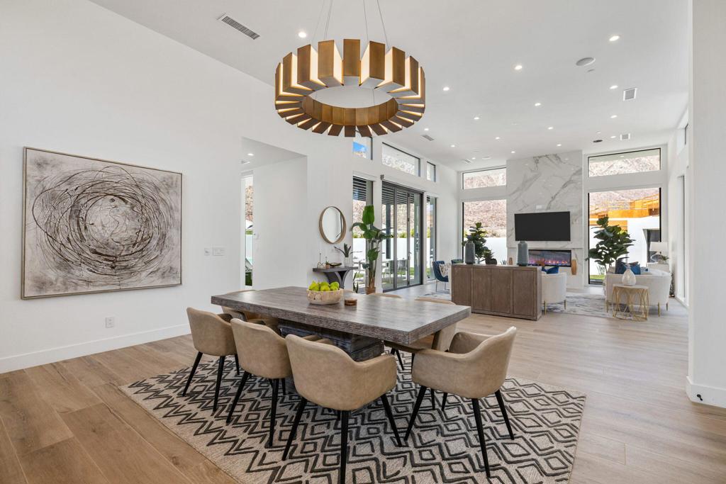 Flores Montanas - Residential