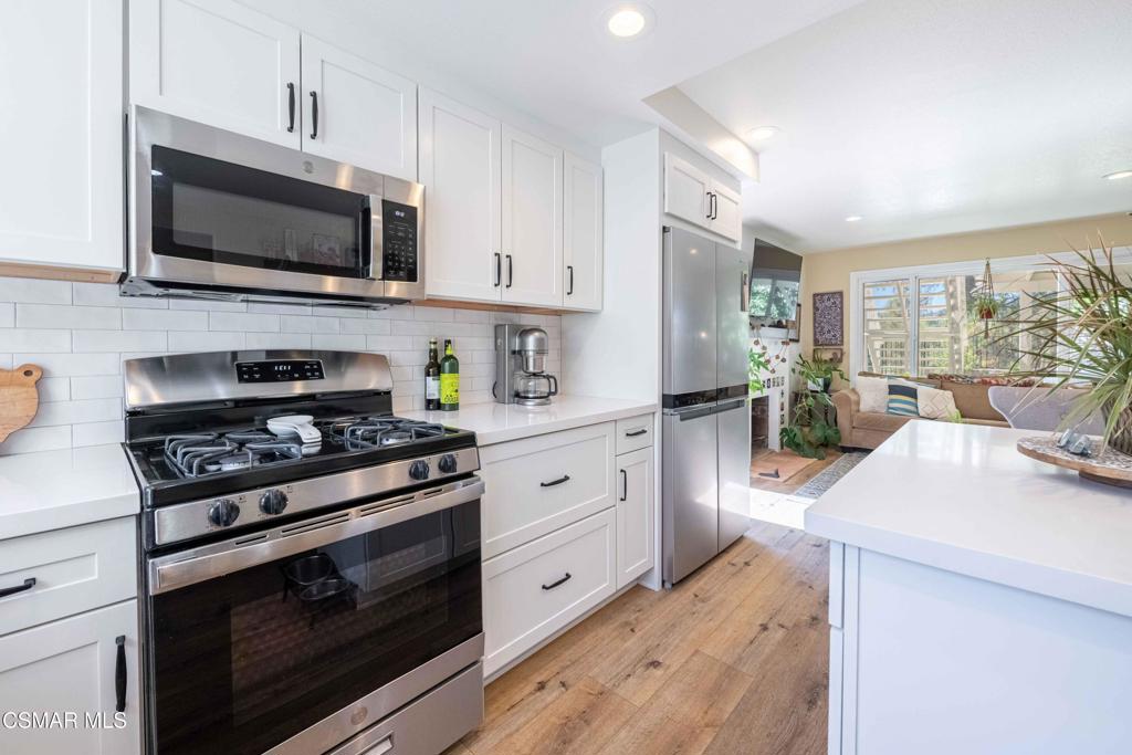 Lake Lindero-856 - 856 - Residential