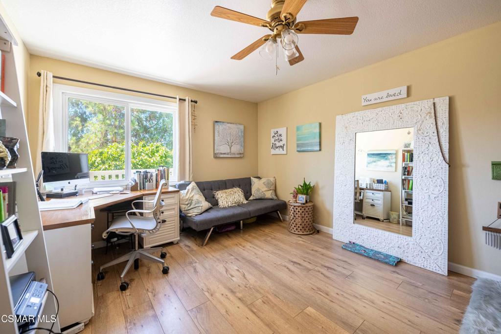 Lake Lindero-856 - 856 - Residential