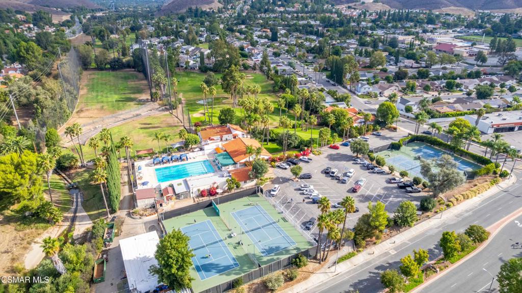 Lake Lindero-856 - 856 - Residential