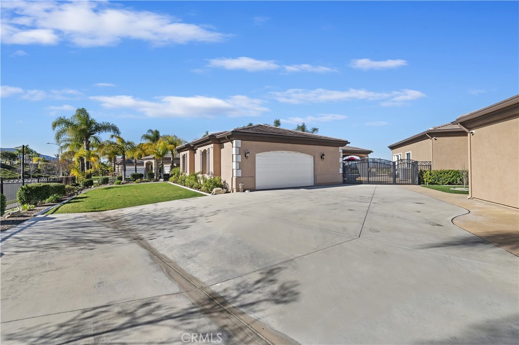 Pinnacle - Residential