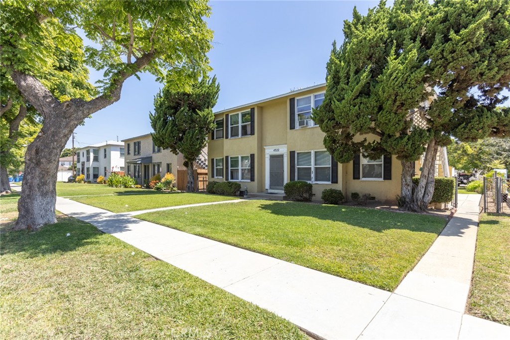 4322 Elm Avenue