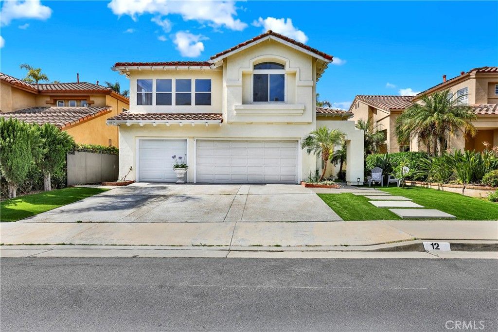 Photo of 12 Via Vetti, Laguna Niguel, CA 92677 (MLS # OC26121091)