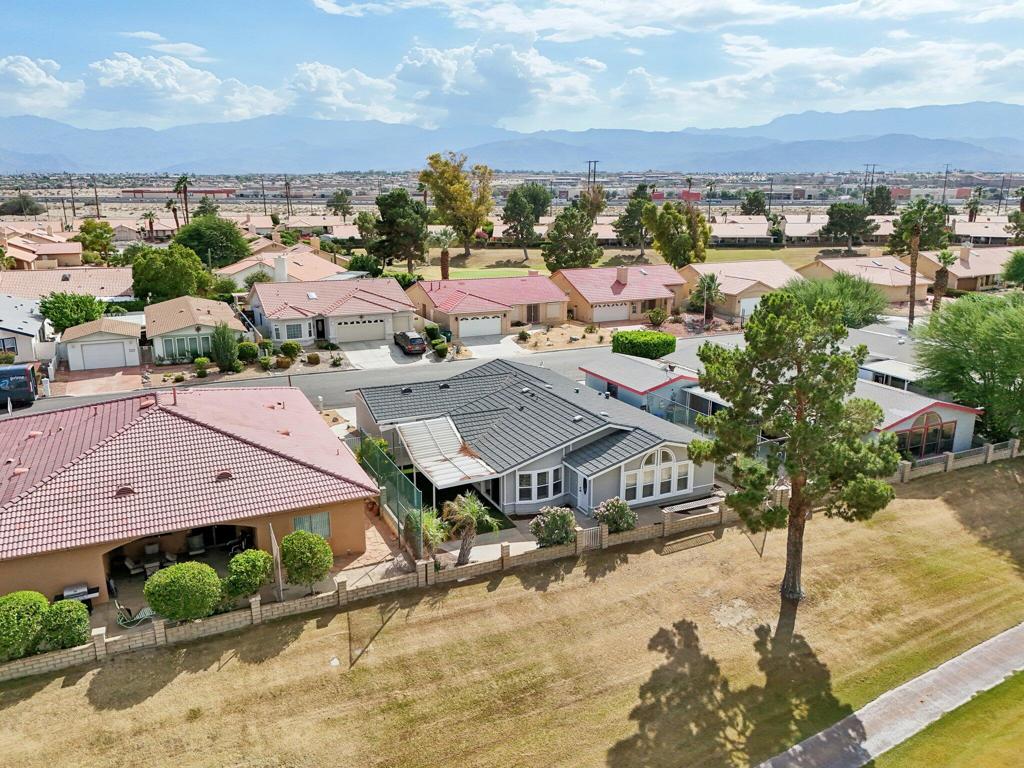 Tri Palm Estates - Manufactured In Park