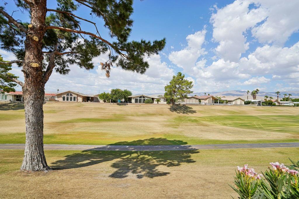 Tri Palm Estates - Manufactured In Park
