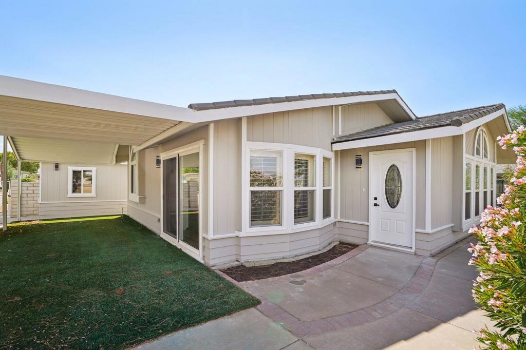 Tri Palm Estates - Manufactured In Park