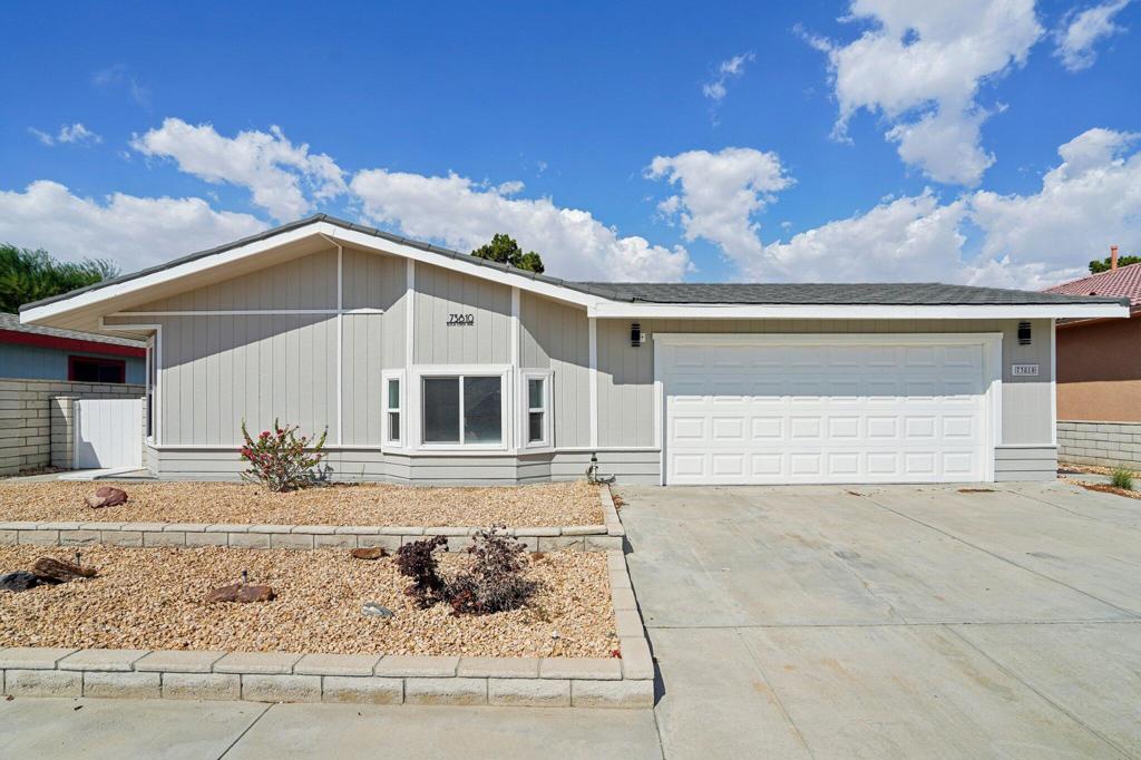 Tri Palm Estates - Manufactured In Park