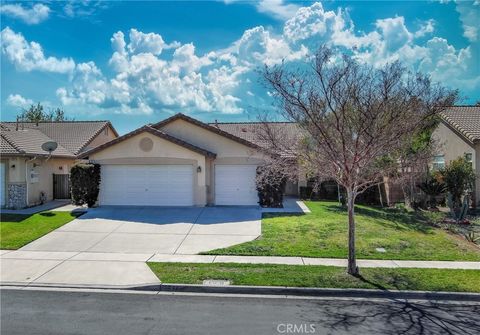 Photo of 15847 Mesa Drive, Fontana, CA 92336 (MLS # SW26050777)