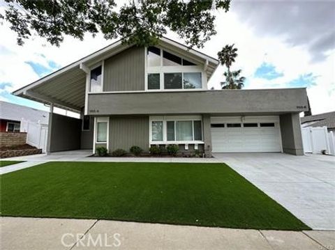 Photo of 1155 Currier Avenue, Simi Valley, CA 93065 (MLS # BB26047201)
