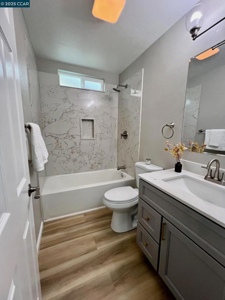 GENTRYTOWN - Residential