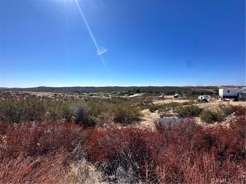 Photo of 34 Rocky Knoll Road, Hemet, CA 92544 (MLS # SW26207174)
