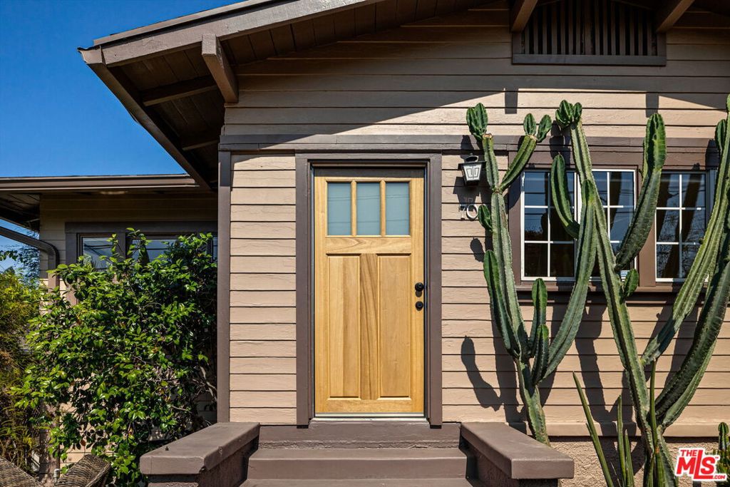 708 N Avenue 53