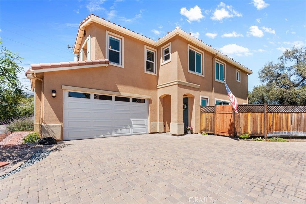 2010 Brentwood Place