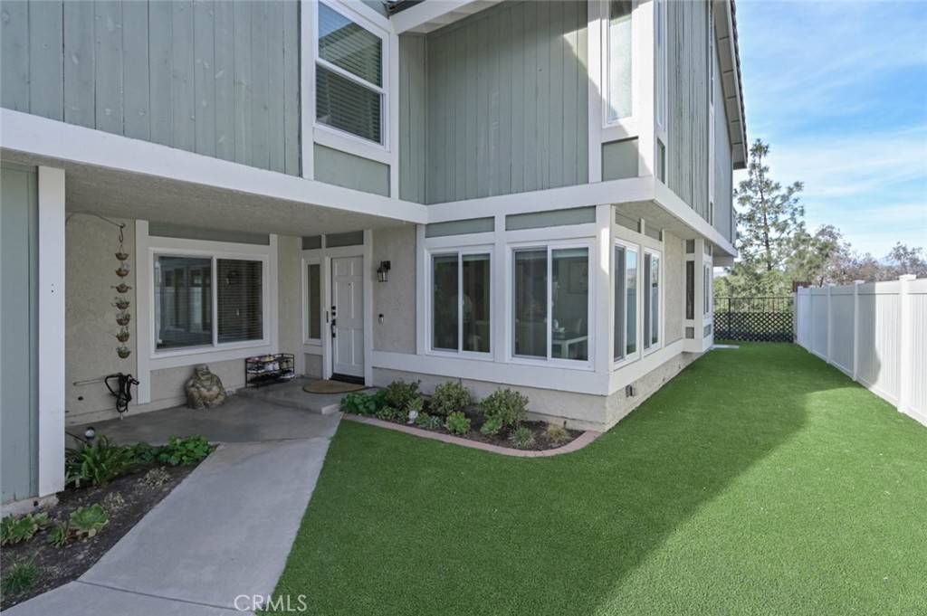 5867 E MOUNTAIN LOOP Trail 11